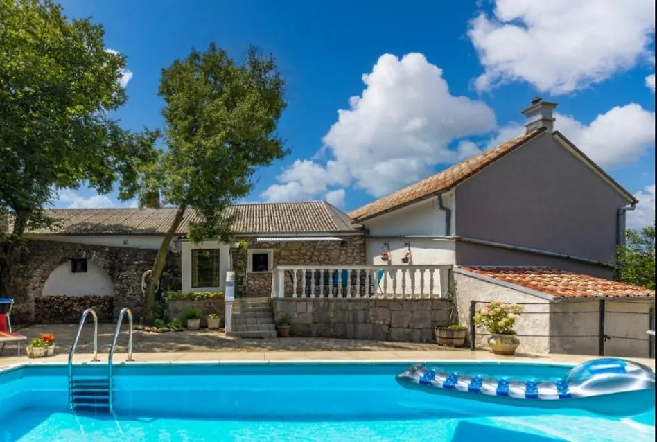 Amazing,Full Privacy Holiday Home With Swimming Pool L & Hot Tub Praputnjak