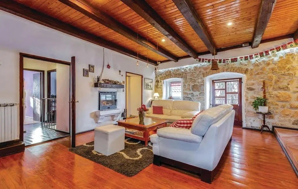 Amazing,Full Privacy Holiday Home With Swimming Pool L & Hot Tub Praputnjak 0*,  Kroatien