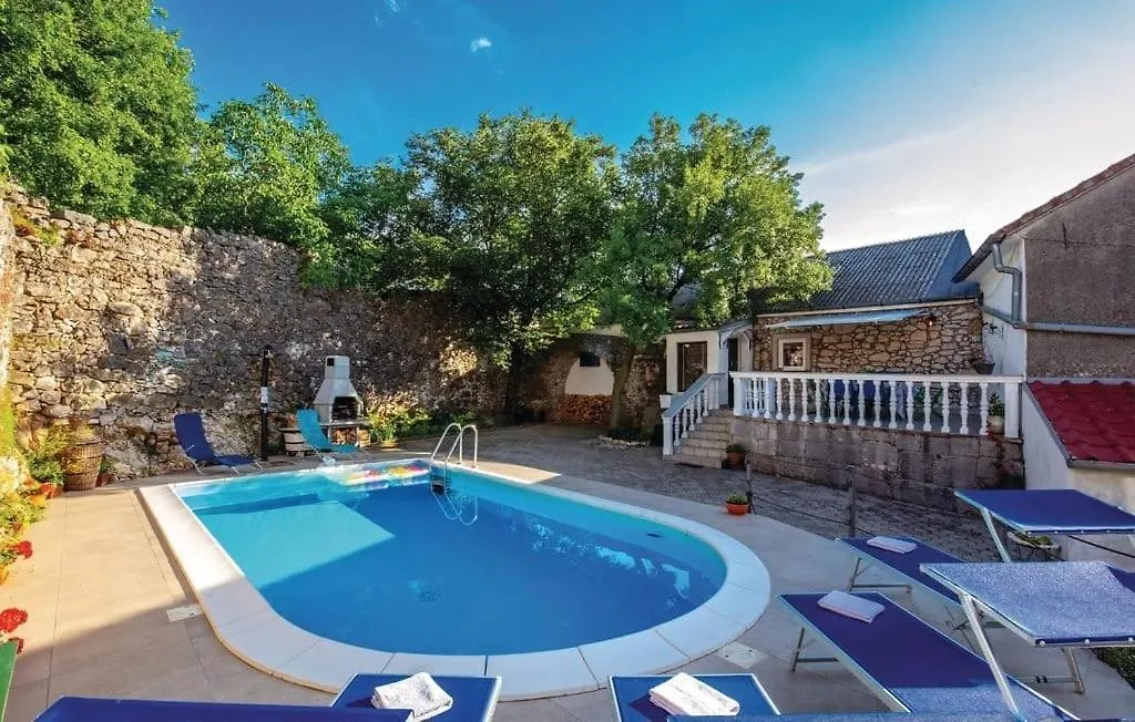 Amazing,Full Privacy Holiday Home With Swimming Pool L & Hot Tub Praputnjak Villa